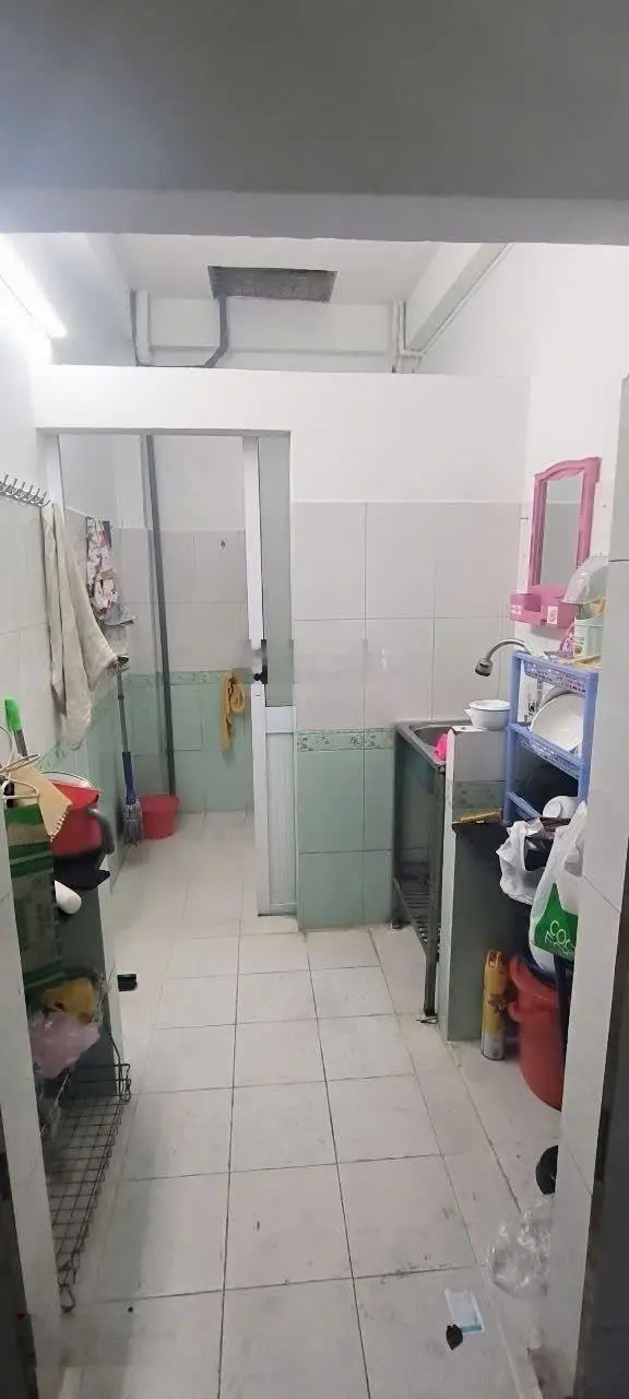 Bán Nhà Hồng Lạc Phường 11 Tân Bình Ngay chung Cư Bàu Cát 2 PN Giáp Mặt Tiền Chỉ 2,9 tỷ.