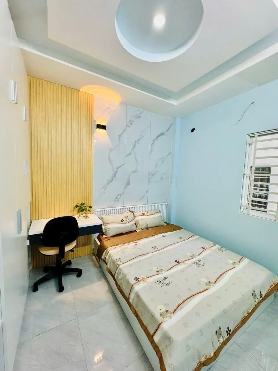Đi nước ngoài định cư bán gấp nhà ở đường Nguyễn Hữu Thọ, Tân Hưng, quận 7, giá 2 tỷ 350 triệu
