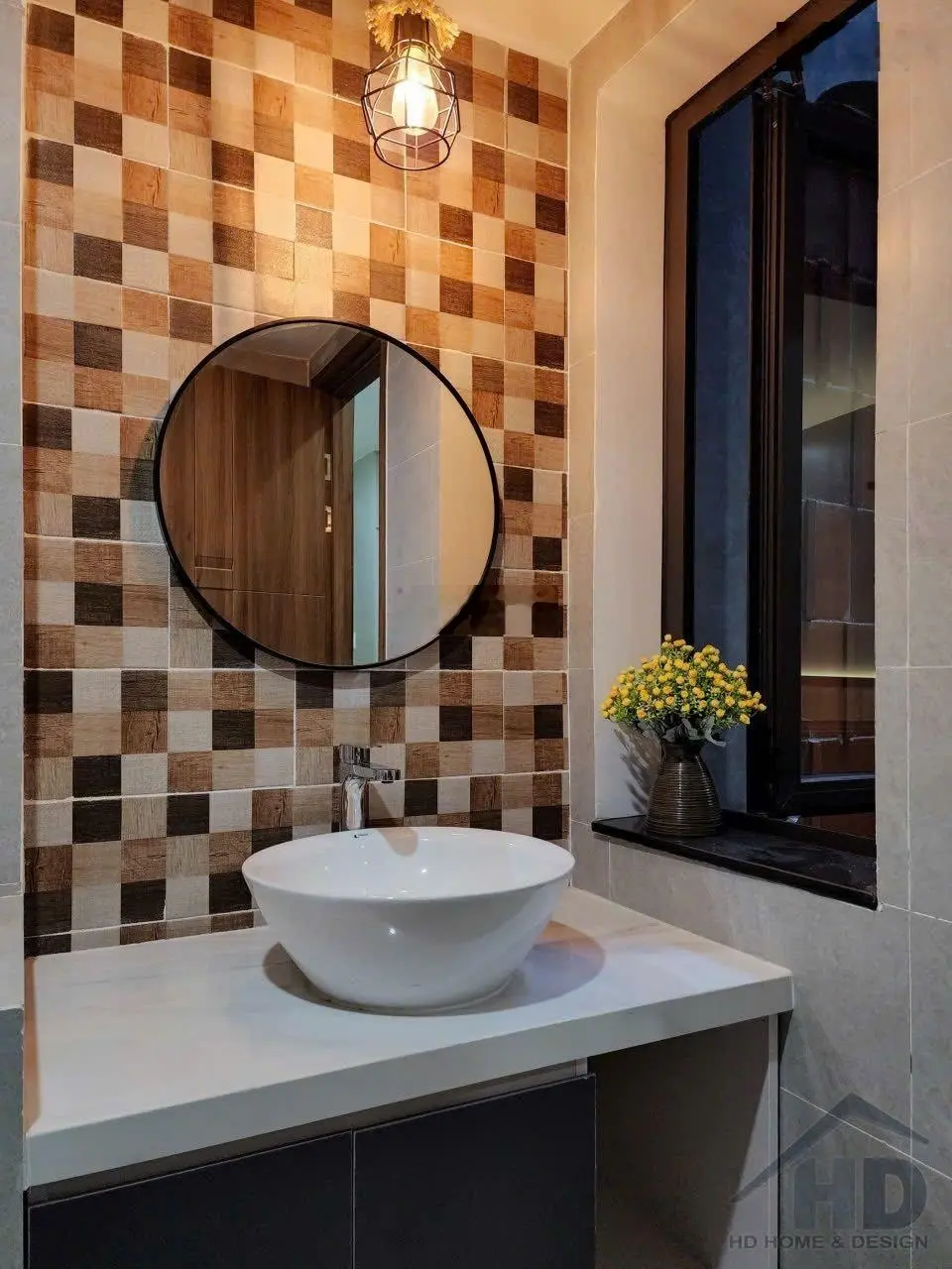 NHÀ ĐẸP 3 TẦNG GẦN NGAY CHỢ HOÀ KHÁNH- ÂU CƠ-KIỆT Ô TÔ THÔNG- CÁCH ĐG CHÍNH 50m