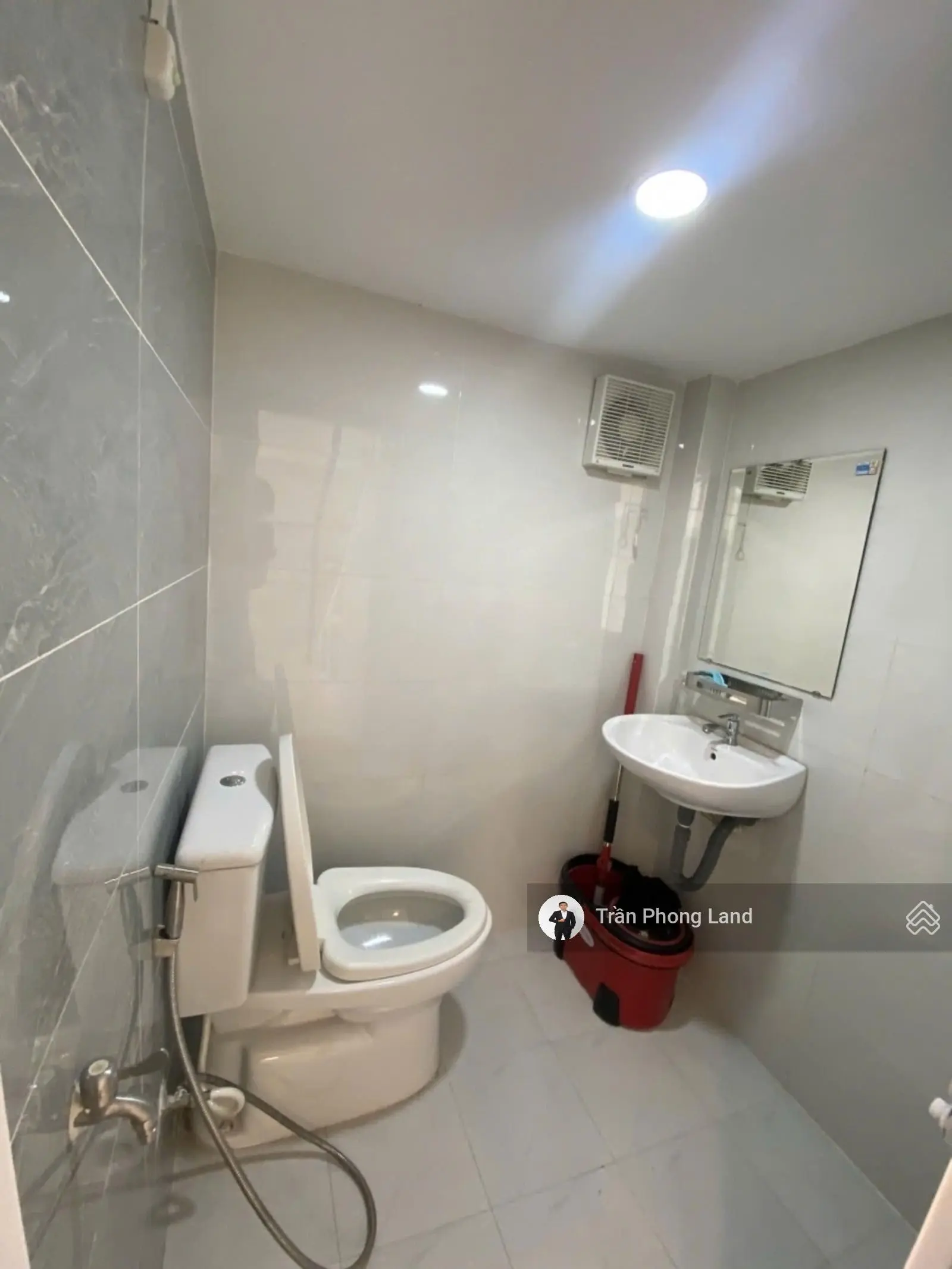 Chính chủ gửi bán nhà góc 2 mặt tiền 62 Đinh Bộ Lĩnh, P26, Q. Bình Thạnh, trệt 3 lầu, 0908 140 ***