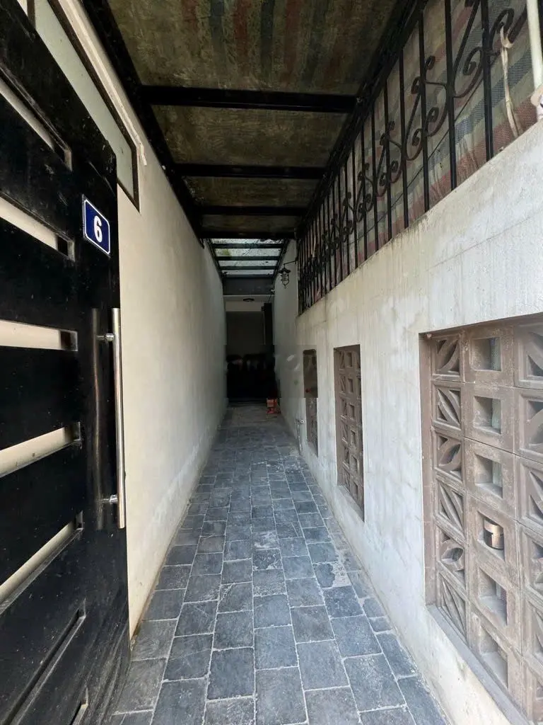 Hoa lâm 44 m2 x 4,65 tỷ - ngõ cực nông