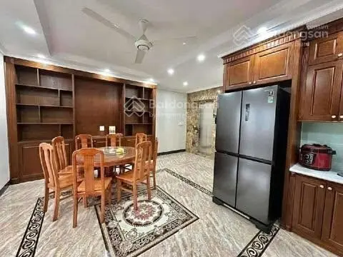 Bán gấp nhà phố Bồ Đề 73m2 7tầng thang máy, gara 2 ô tô kinh doanh ngõ thông phố Hồng Tiến 17. X Tỷ