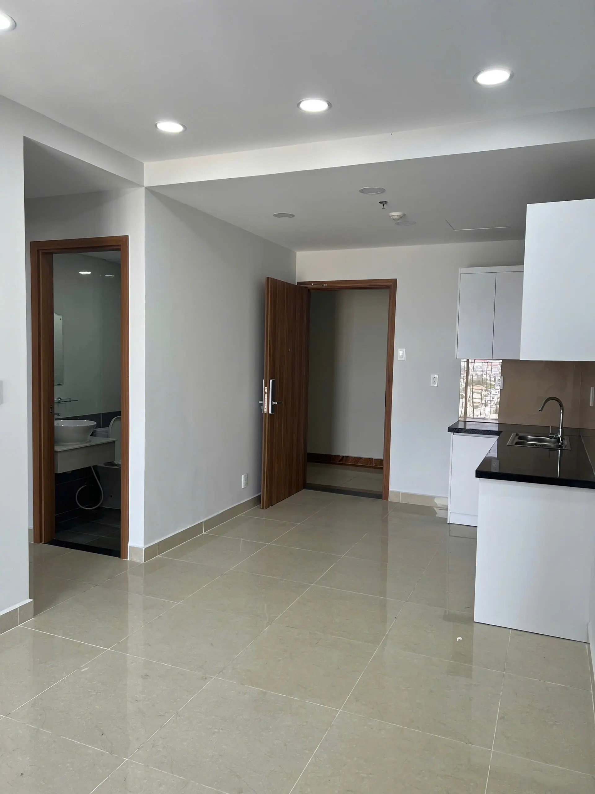 Bán lỗ 300tr căn hộ 3Pn2Wc Phúc Đạt Tower QL 1K Dĩ An. Liền kề Go Dĩ An.