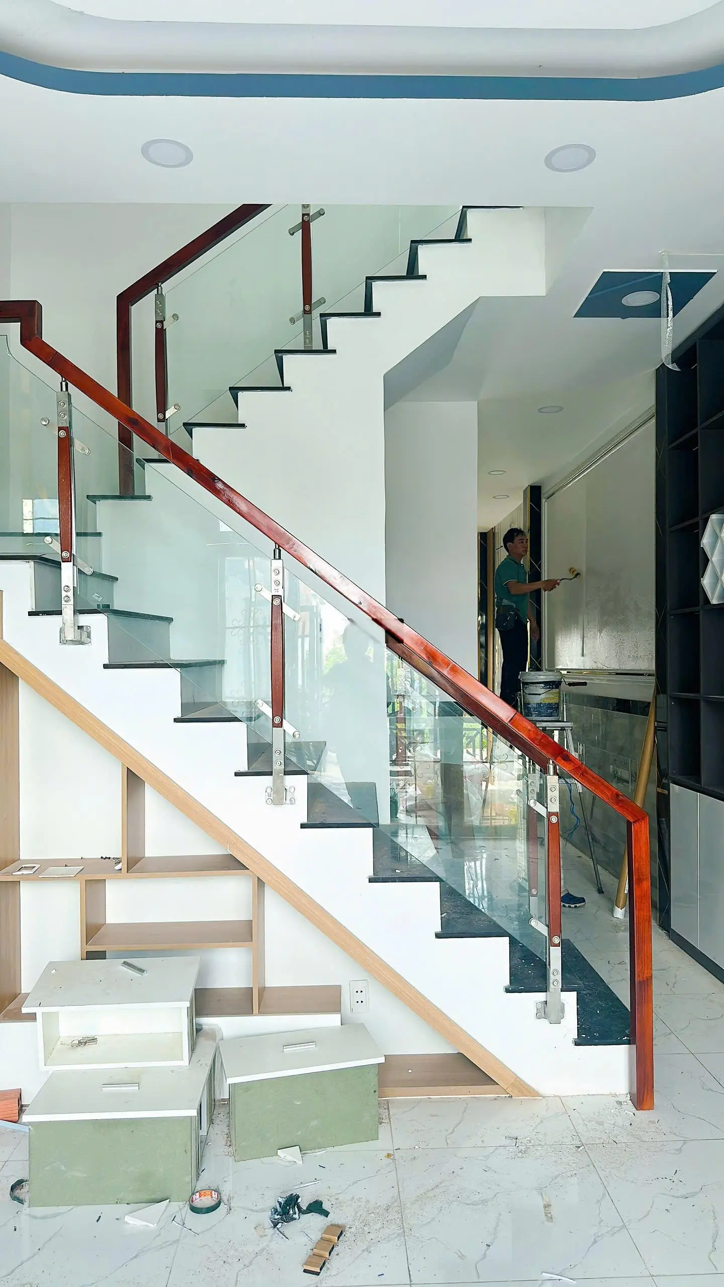 Chính chủ bán nhanh nhà 104m2 ngay chợ Hưng Long Bình Chánh