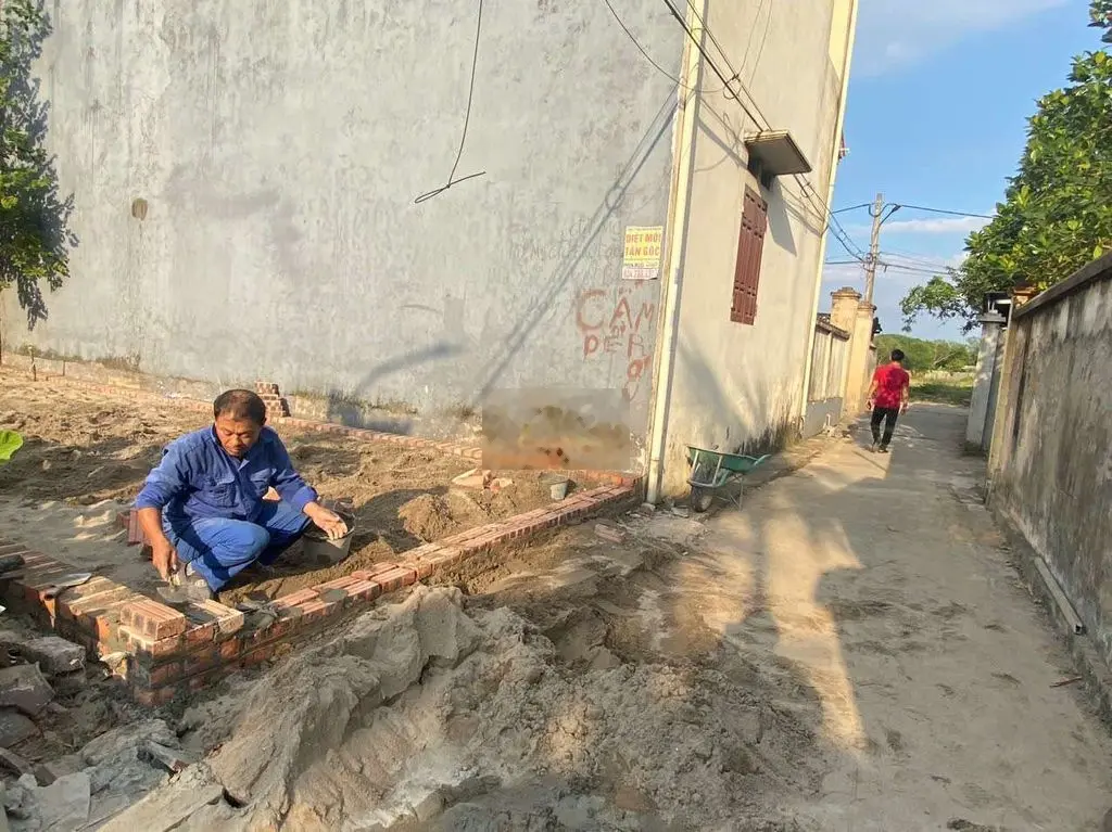 Bán đất phố Đào Duy Tùng, mặt tiền 4m, gần Công Viên Kim Quy