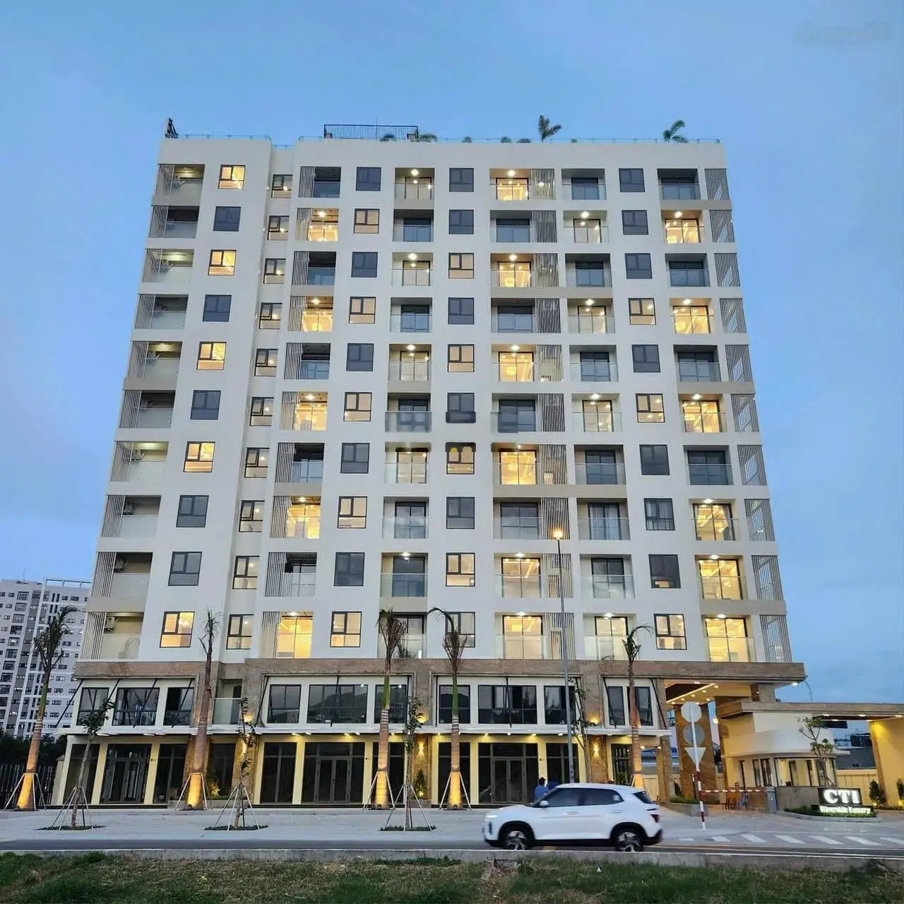 Chủ nhà cần bán nhanh căn hộ 2 phòng ngủ ở CT1 Luxury Phước Long Nha Trang