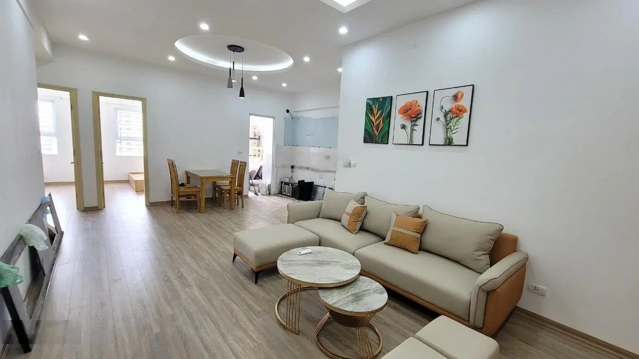 Nhà đẹp xem nhà được ngay. căn hộ tầng trung CT6 Xa La, nội thất mới toanh chỉ loanh quanh 2,5 tỷ