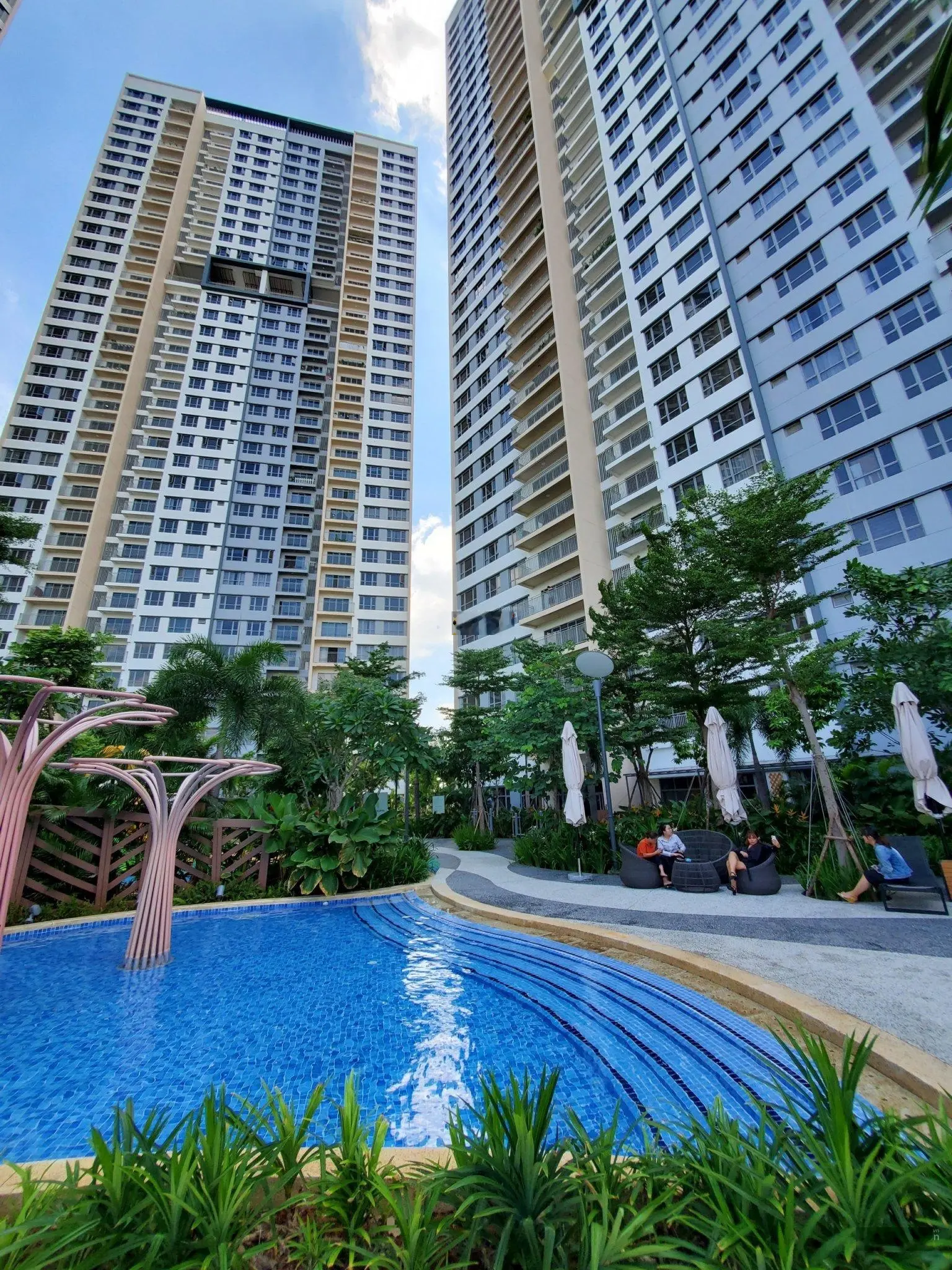 Bán căn hiếm 3PN diện tích 105m2 Palm Heights. Tầng cao, view đẹp. Giá bán 7.1 tỷ bao hết