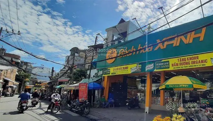 Nhà mặt tiền đường 7m, 2 lầu cần bán 13 tỷ chính chủ, cho thuê 15 triệu công chứng trong ngày