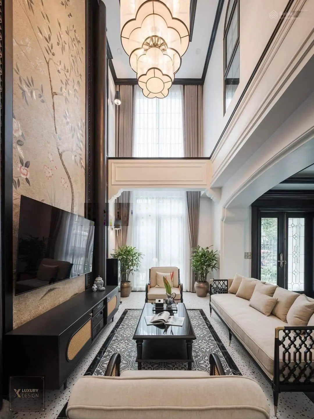 Bán lô góc Hoa Phượng 03 - 01, khu vip 328.1m2, hoàn thiện full nội thất sông rộng giá 90 tỷ
