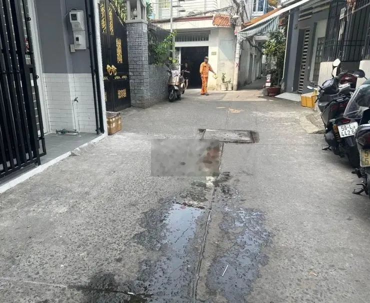 Nhà đẹp 30m2, mặt tiền rộng 5m, 2 lầu, 4 phòng ngủ, giá hấp dẫn