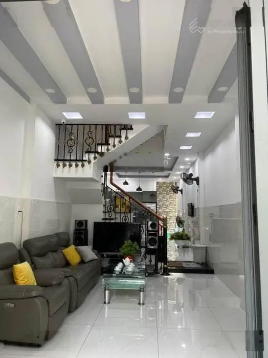 Bán nhanh nhà Q13, Thủ Đức, 4,5x14m, 1T2L, 3PN, 4WC, sân thượng, đang cho thuê 11tr/tháng