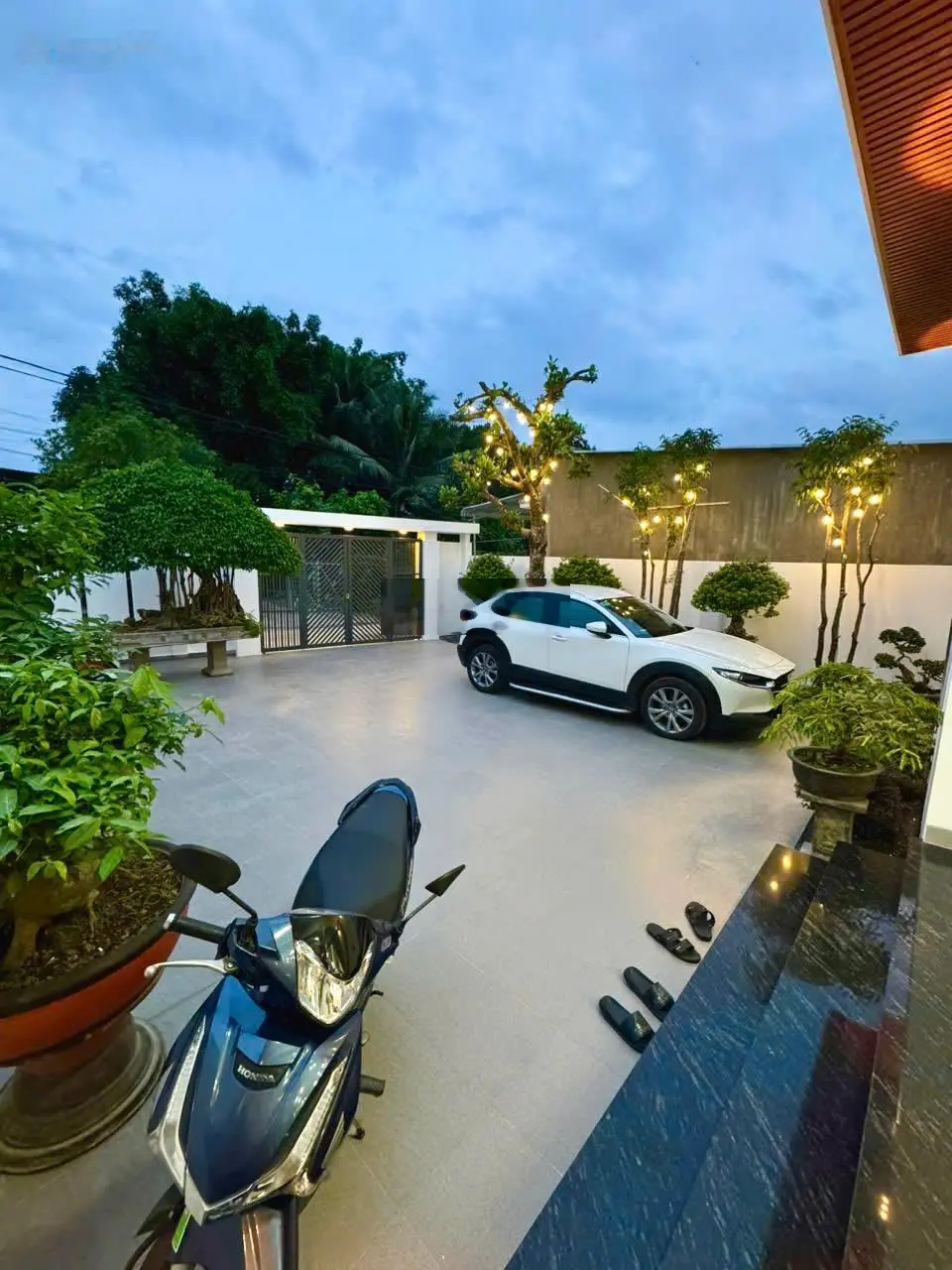 Bán nhà mẫu Nhật, ngay trung tâm thị trấn Diên Khánh, Khánh Hoà. Sổ đỏ DT: 260m2 (ngang 10m) 3tỷ580