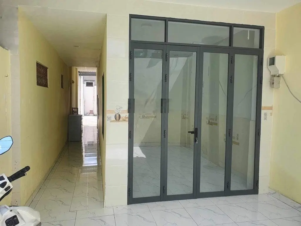 Chủ gửi bán Căn nhà 2 Tầng DT 105m2, ngay đường Tam Châu, kế Bệnh Viện Thủ Đức, SHR giá chỉ hơn 4tỷ