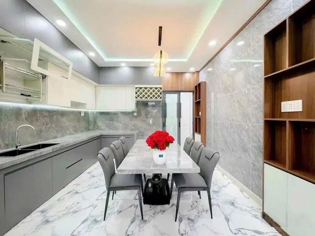 Bán nhà mới 3 tầng Huỳnh Tấn Phát, 4.1x13m, gần liền kề Phú Mỹ Hưng, 5.x tỷ