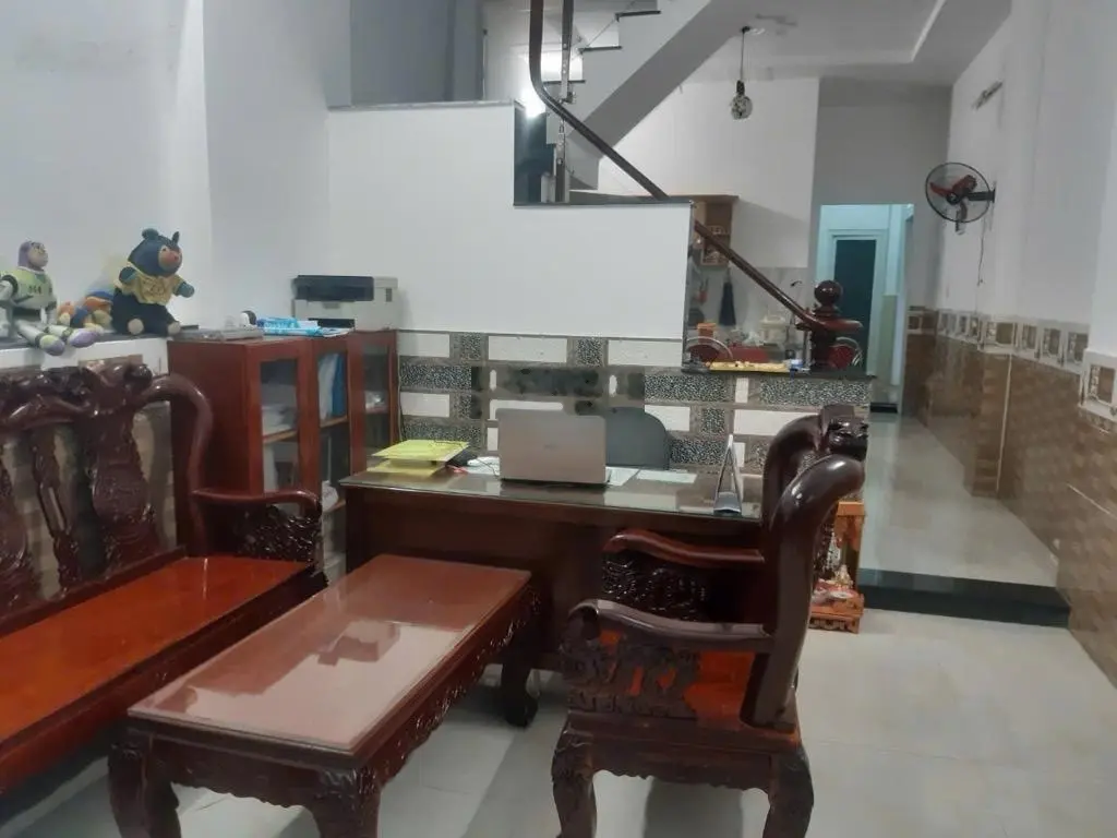 Đường nhựa 12m có vỉa hè, kinh doanh đa ngành, gần chợ linh xuân, 150m2, giá chỉ 7.4 tỷ.