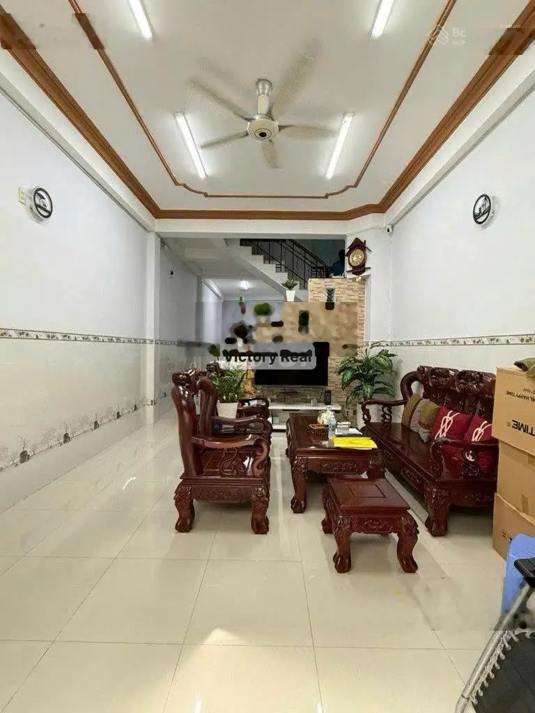 Cần bán gấp nhà 4 tầng đường Nguyễn Bặc - ngay chợ Phạm Văn Hai, P.3, Tân Bình. DT 4x8m giá 5,5 tỷ