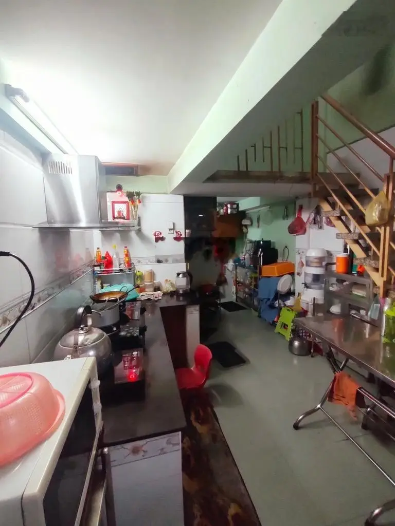 Cần bán nhà đường Hậu Giang Q6, DT 45 m2, 4 tầng BTCT, hẻm ô tô thông,Giá nhỉn 7 tỷ
