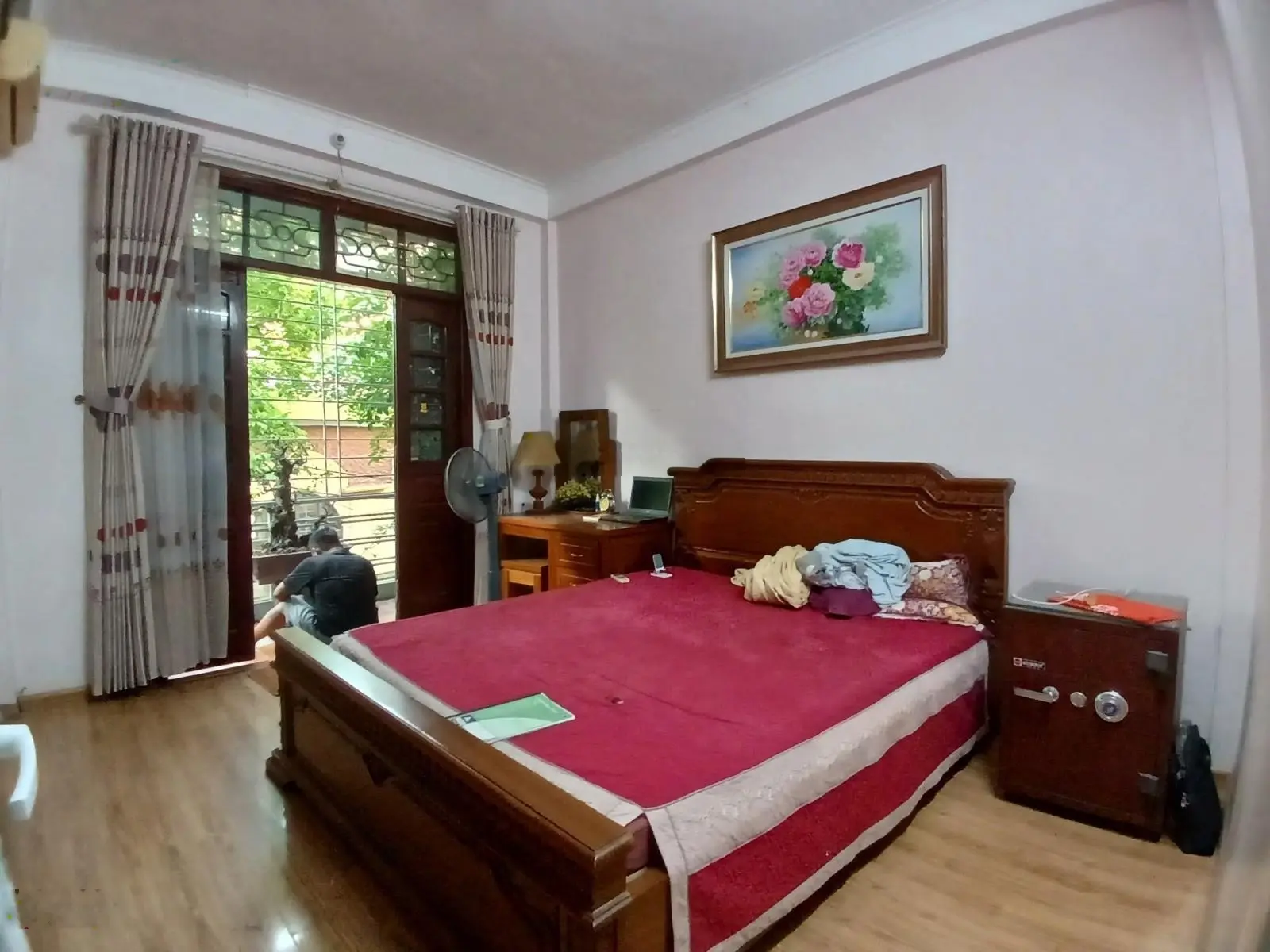 Bán gấp nhà riêng phố Tôn Đức Thắng 68m 6Tg MT 6m chỉ 12,7 tỷ 20m ra phố sầm uất.