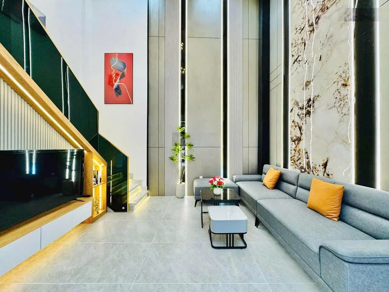 Giá tốt chưa từng có 60m2 Lê Văn Sỹ, P. 1 Tân Bình Giá 2 tỷ 320 gần CV Hoàng văn Thụ. Sang tên ngay