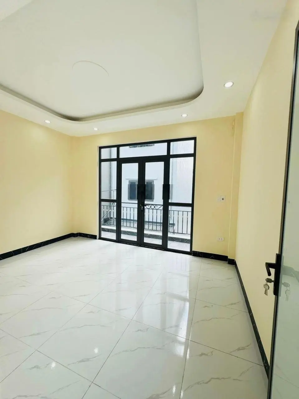 Căn Lô góc 42m2x3T, Đại Tảo, 10m ra trục chính, gần trường, chơ, UBND