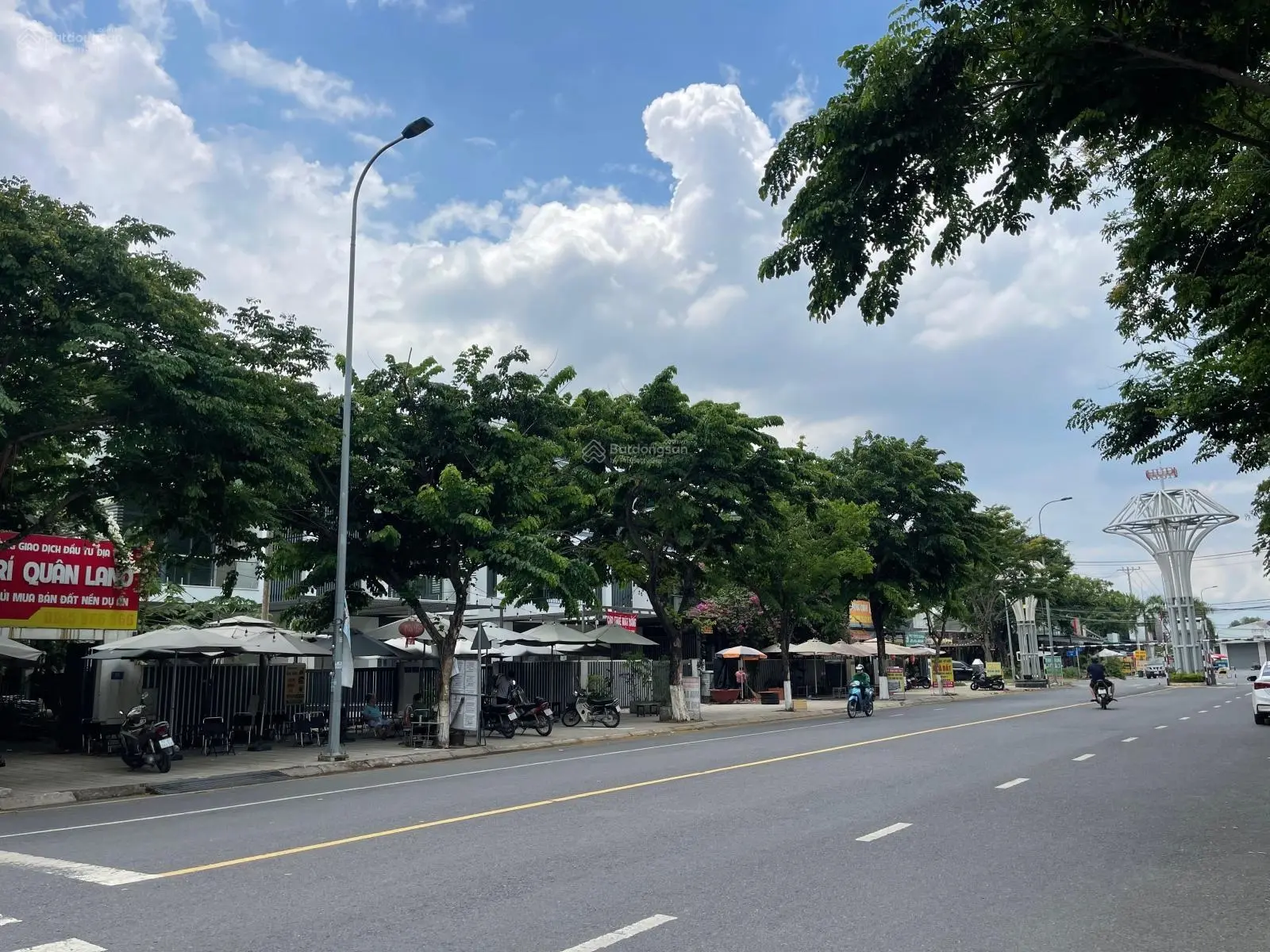 Chủ cần bán lô đất 8 * 20 đối diện trường tiểu học kế trục chính giá 9,5 tỷ