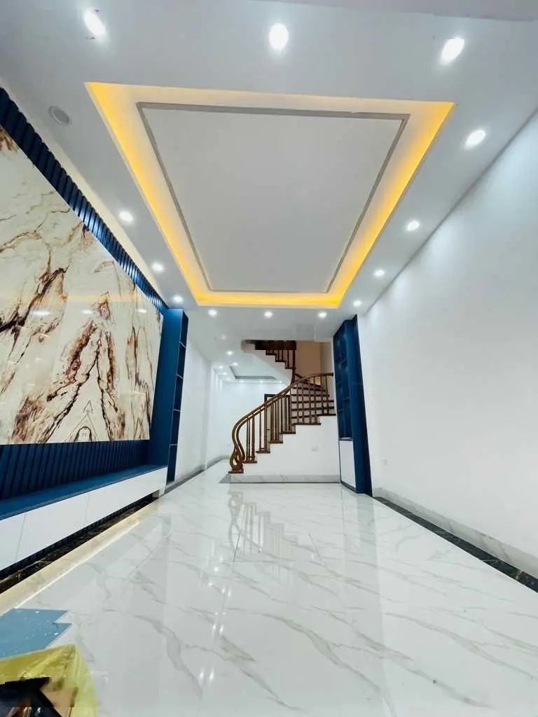 Bán nhà phố Bùi Xương Trạch, DT 40m2, 4 T, MT 3,9m, giá 7,7 tỷ, 0948 552 ***