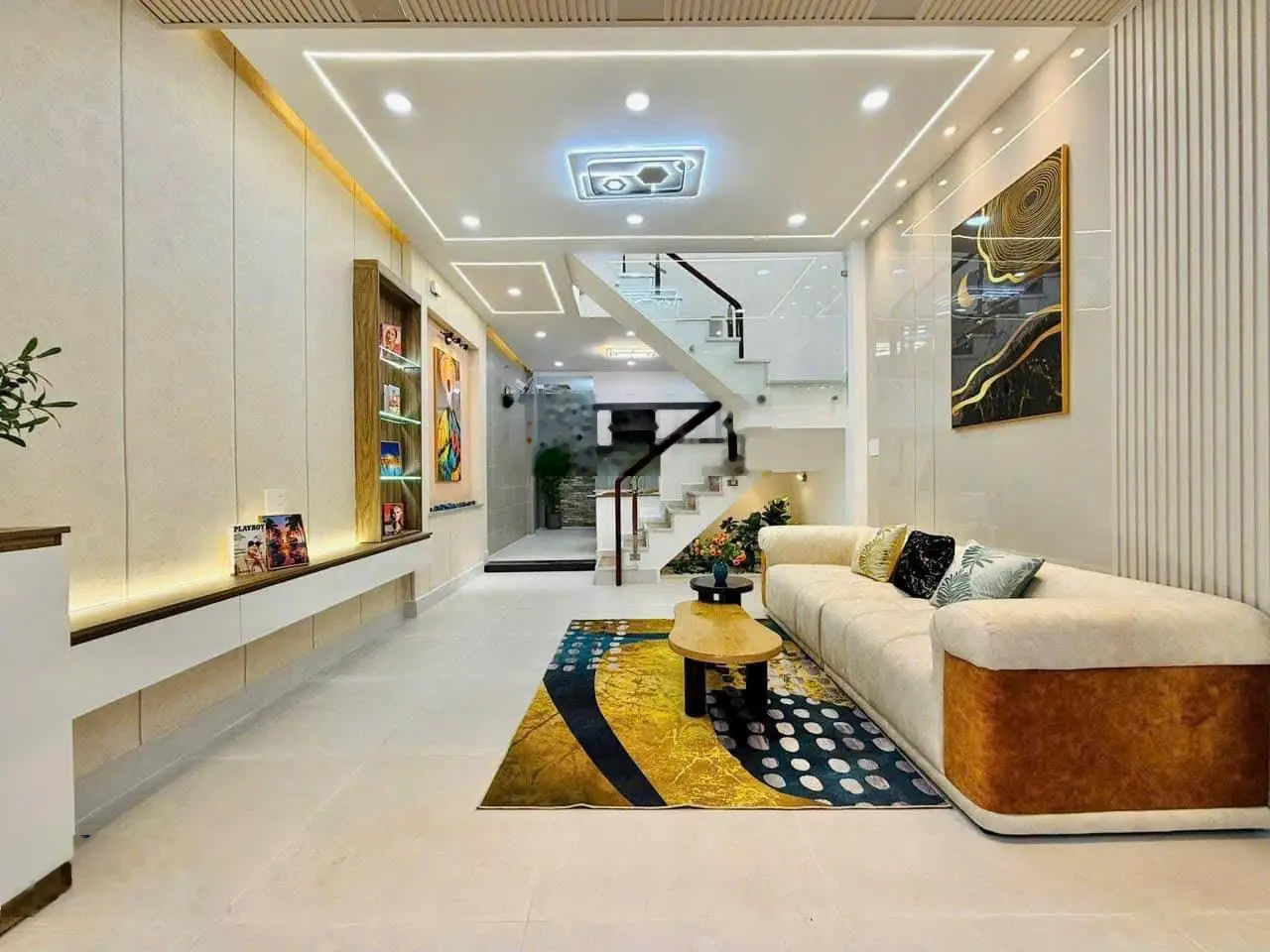 Chỉ với 3tỷ25 sở hữu ngay căn nhà riêng 3PN, 3WC, 55m2 tại Võ Văn Tần, Q3, HCM. Sang tên trong ngày
