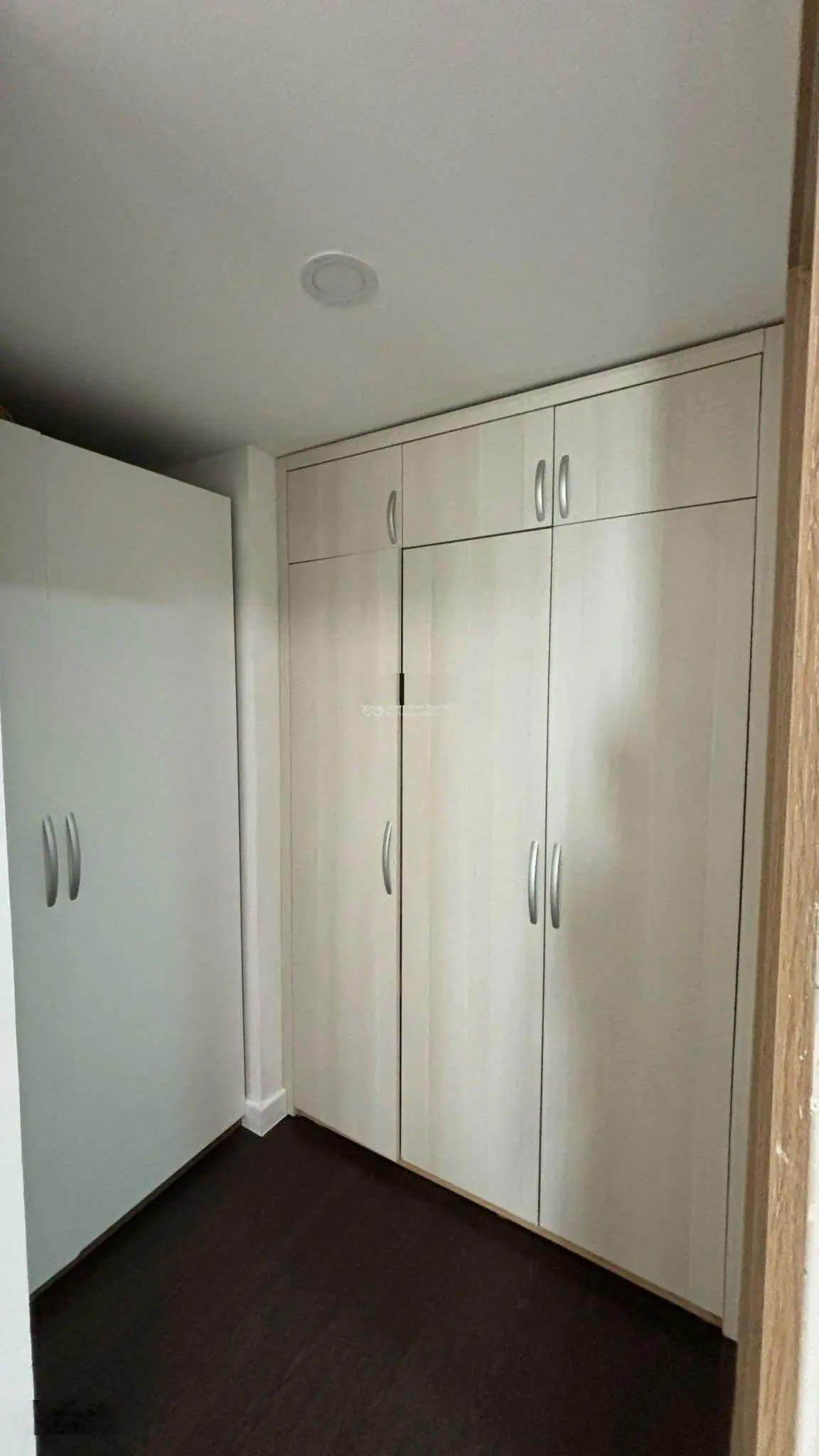 Bán căn hộ Newton Residence, 2PN, 75m2, nội thất, tầng 17, ban công Đông Nam giá: 5 Tỷ 1 TL