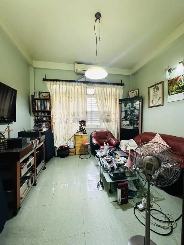 Cần bán gấp nhà đường Nhiêu Tứ, P7, Phú Nhuận Giá5tỷ190- 75m2(5x15) Đang cho thuê 50tr/tháng