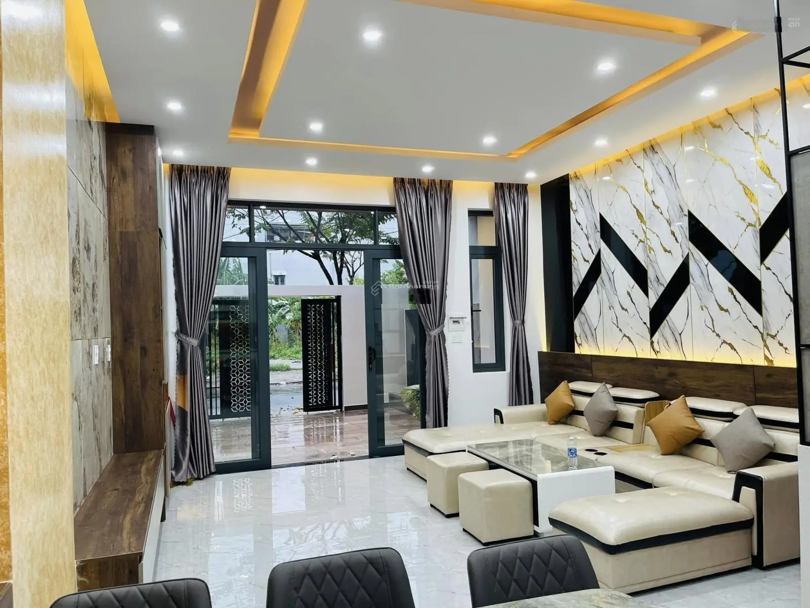 Chính chủ gửi bán nhà 3 tầng đường thanh lương 16 ( đông nam ) - hoà xuân , cẩm lệ .