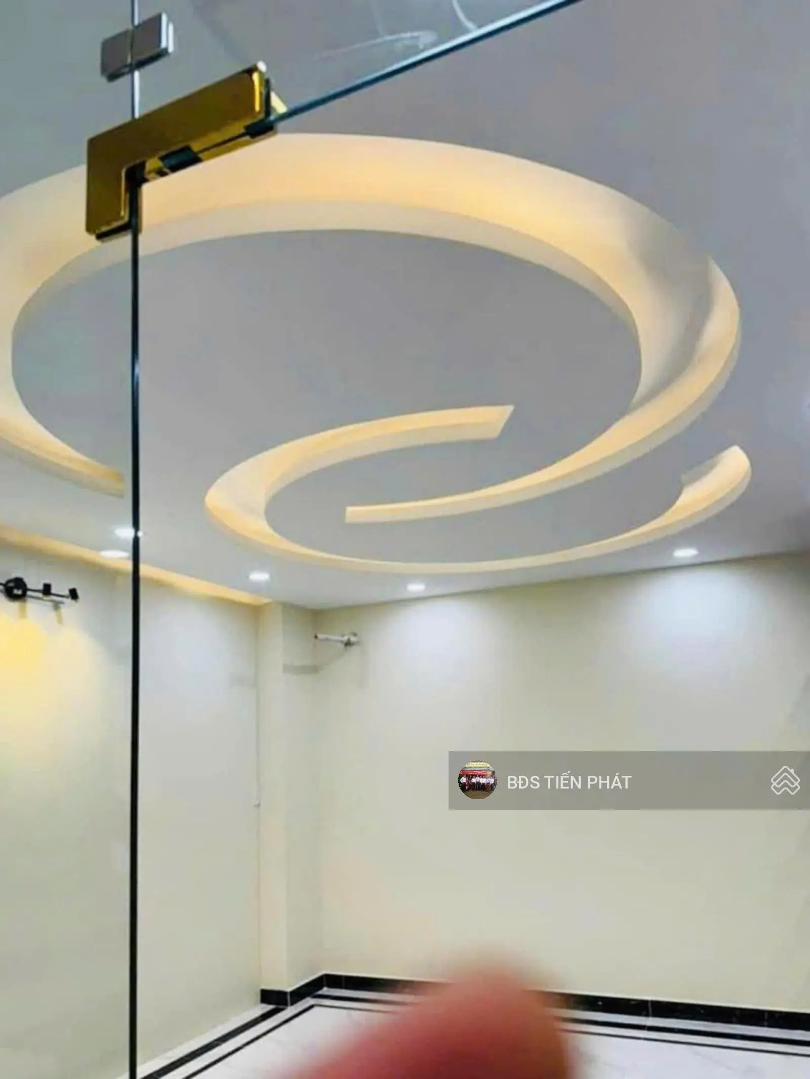 Bán nhà 61/ đường Liên Khu 1-6, DT: 4mx14m, xây 4,5 tấm thiết kế hiện đại. Giá: 6 tỷ 750 triệu