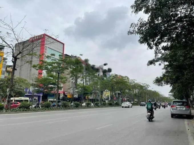 Siêu phẩm 24tỷ mặt phố xã đàn,đống đa-vỉa hè đá bóng-kinh doanh sầm uất-7 tầng vừa ở vừa cho thuê