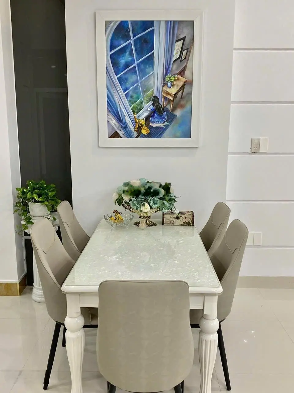 Nhà mặt tiền đường Nguyễn Hữu Huân - Phước Tiến, 135,1m2 ngang 6,1 có gara ô tô có 4pn giá 18,2 tỷ.