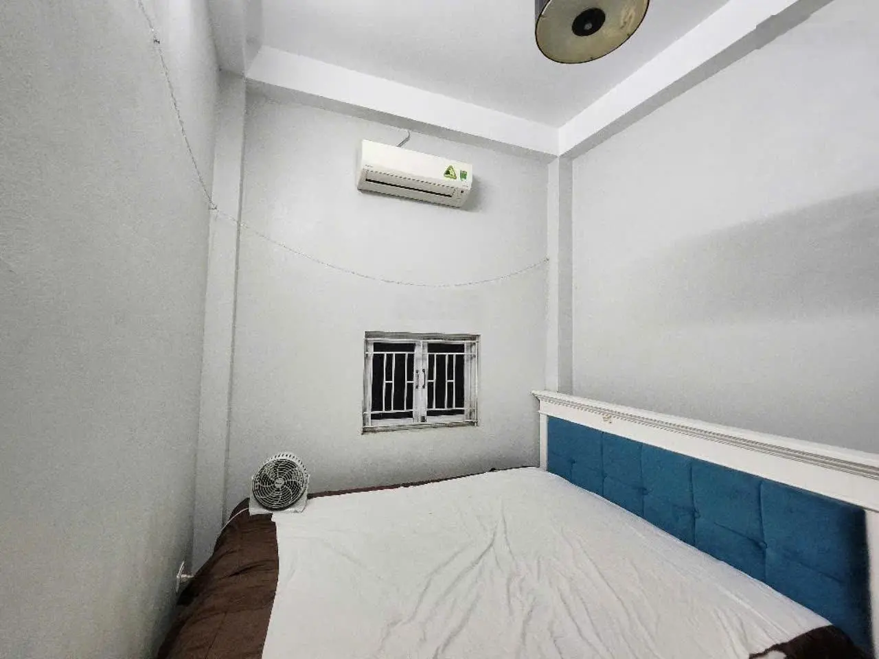 La Nội - Nhà ở ngay 40m2 cao 4 tầng - Mặt tiền 5.6m - Chủ cần bán nhanh