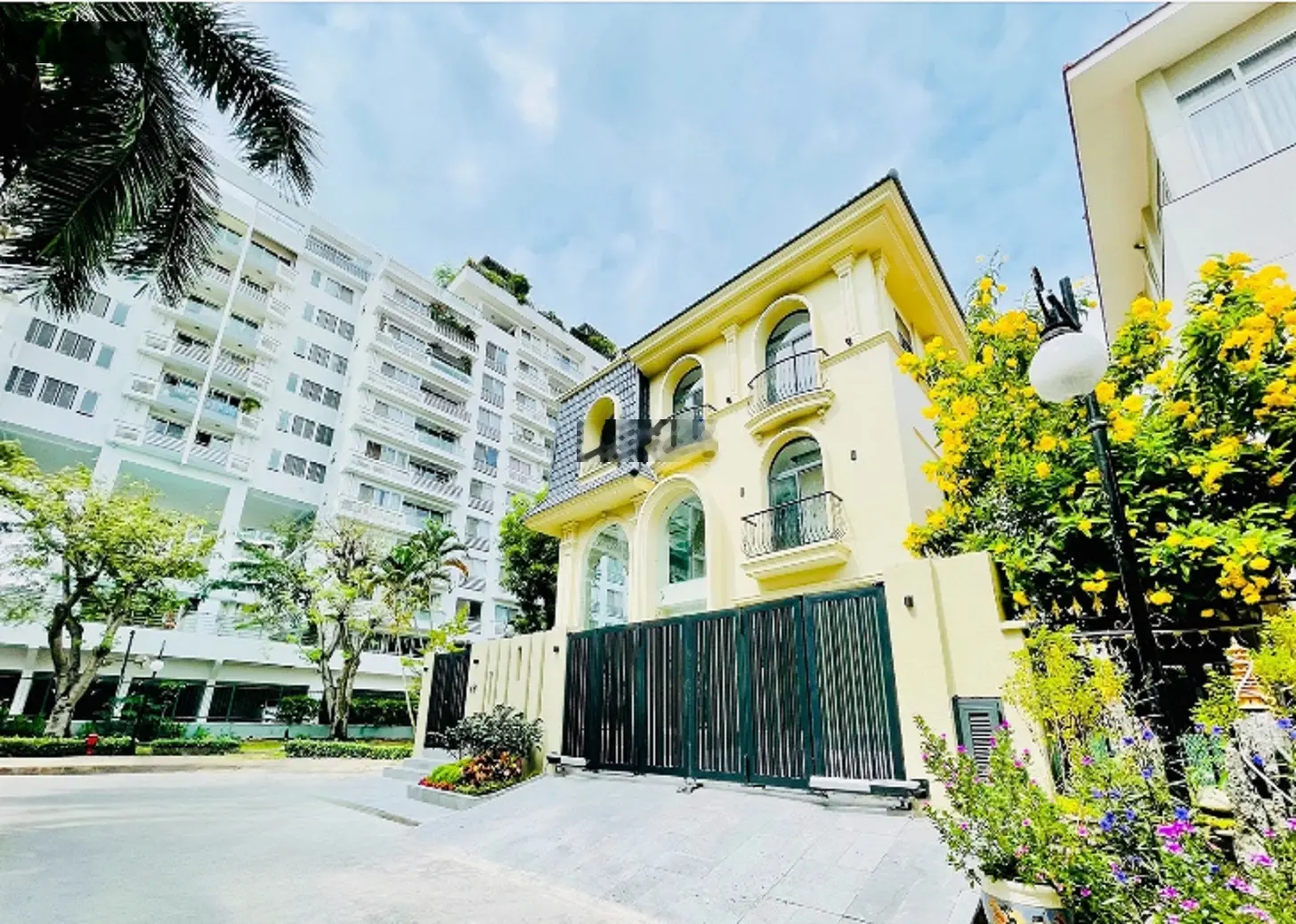 Bán căn Biệt thự đơn lập Mỹ Kim, 313m2, Đường nội khu Đặng Đức Thuật, Quận 7