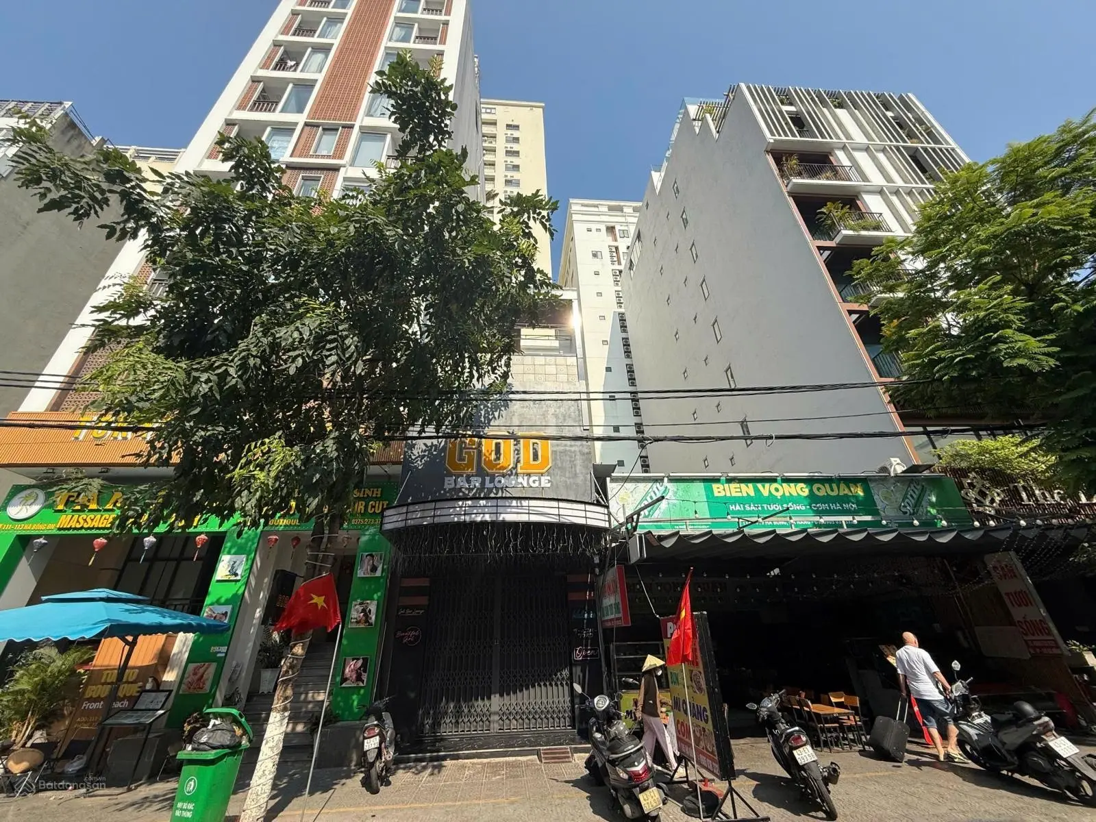Nhà 3 tầng Hà Bổng - Đối lưng Võ Nguyên Giáp . Vị trí siêu sầm uất kinh doanh