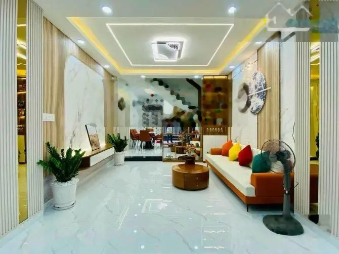 Nhà Mới Đẹp Tại Đường Hưng Phú, Phường 8, Quận 8, DT: 76m2./2tỷ800 Hẻm 8m ,sổ hồng riêng chính chủ