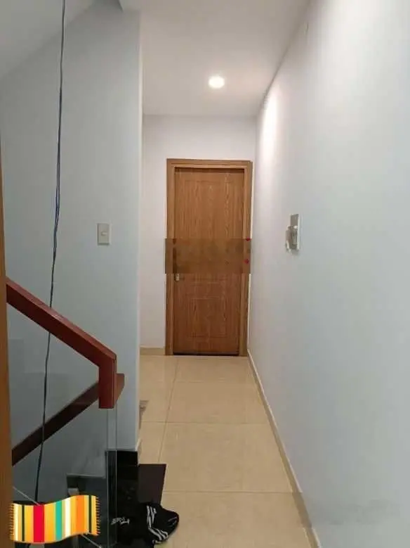 Bán nhà giảm giá mặt tiền quận Phú Nhuận gần sân bay Tân Sơn Nhất 70 m2, 18 tỷ 600