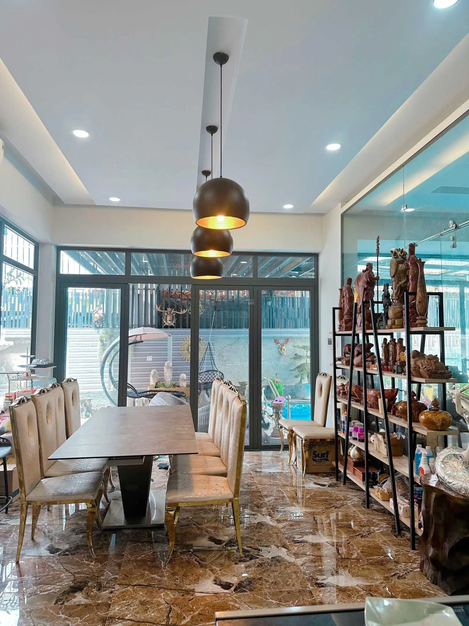 Định cư bán gấp biệt thự hồ bơi đầy đủ tiện nghi Đường Võ Oanh diện tích 300m2 hầm 3 tầng giá: 55tỷ
