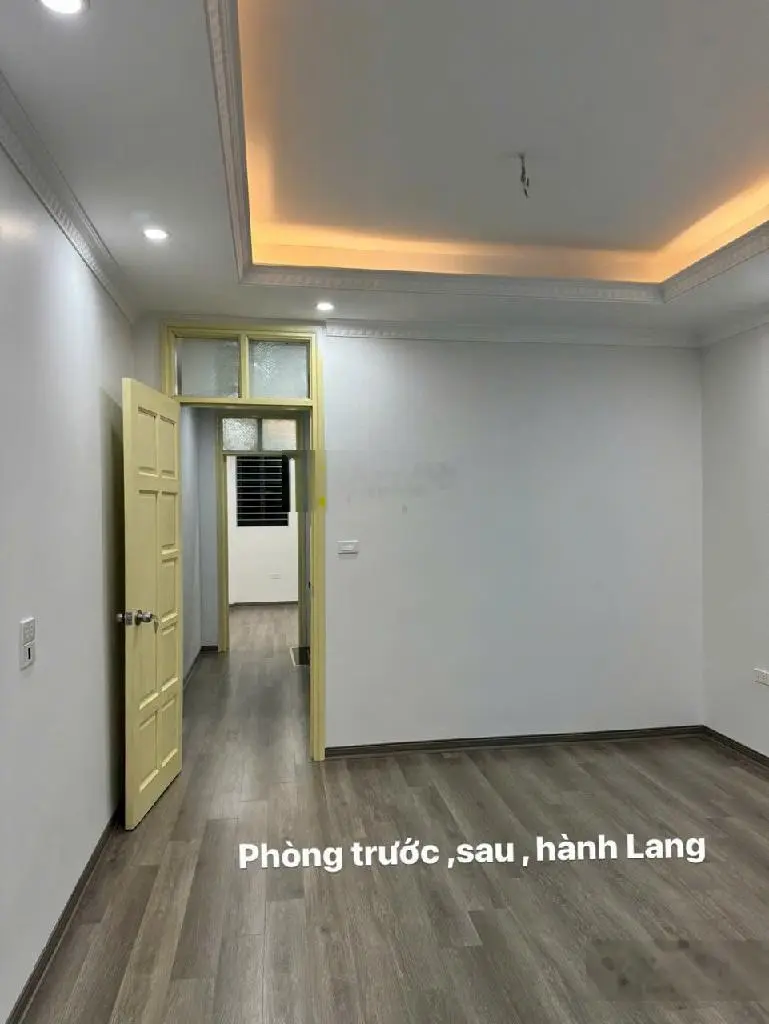 Siêu siêu hiếm - trung tâm Cầu Giấy - ngõ thông - ô tô - kinh doanh - nhà mới ở luôn