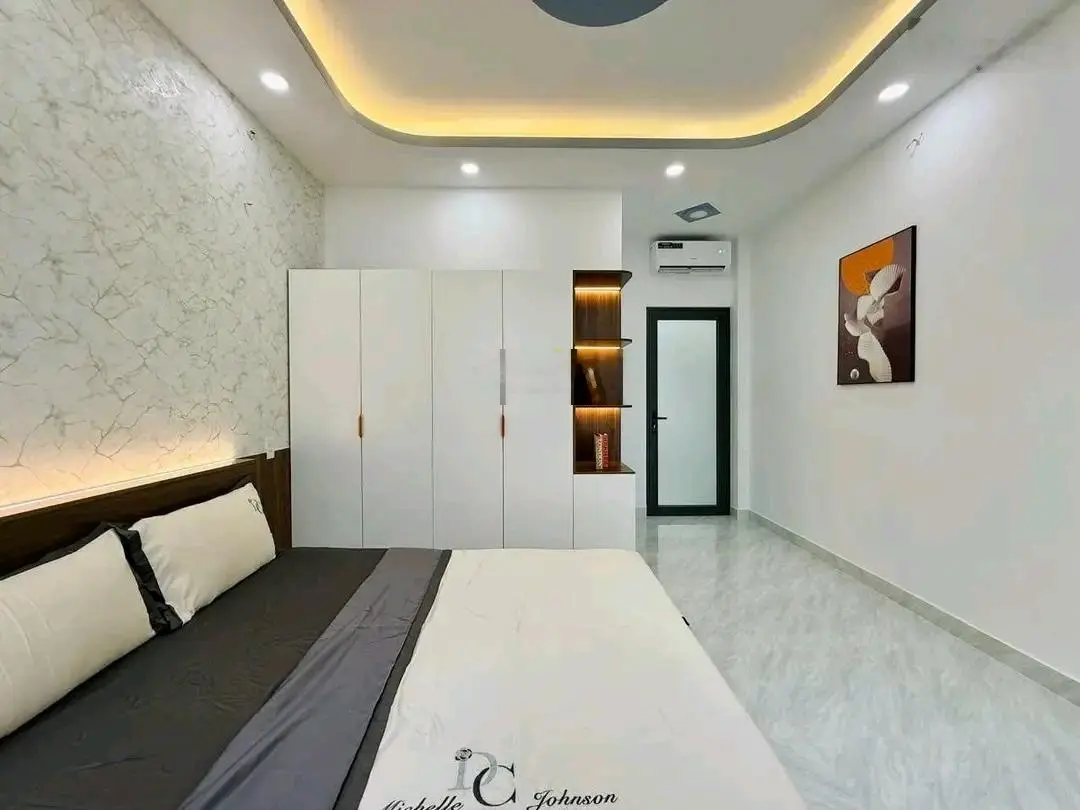 Cần bán căn nhà đẹp giá tốt Phan Chu Trinh - P. 12 - Bình Thạnh, cho thuê 24tr, giá 3tỷ270/75,4m2