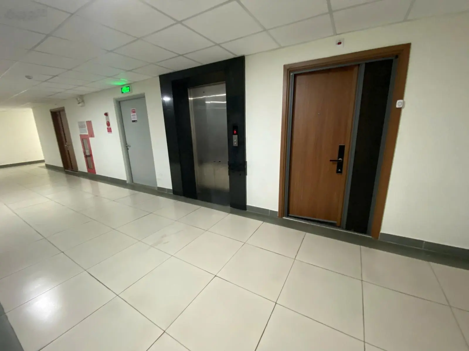 Chính chủ bán căn 2pn 2vs, DT 62m2 full nội thất