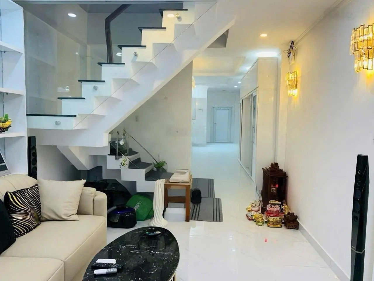Siêu rẻ! Bán nhà quận 2 cách Trần Não 300m (61m2) giá chỉ 12tỷ500