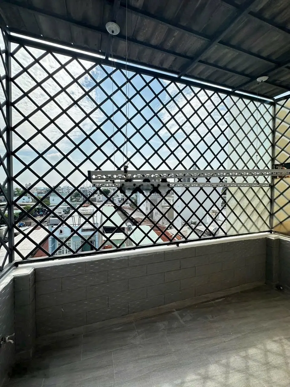 Bán nhà chính chủ - tặng nội thất - giá mềm tại Bình Tân