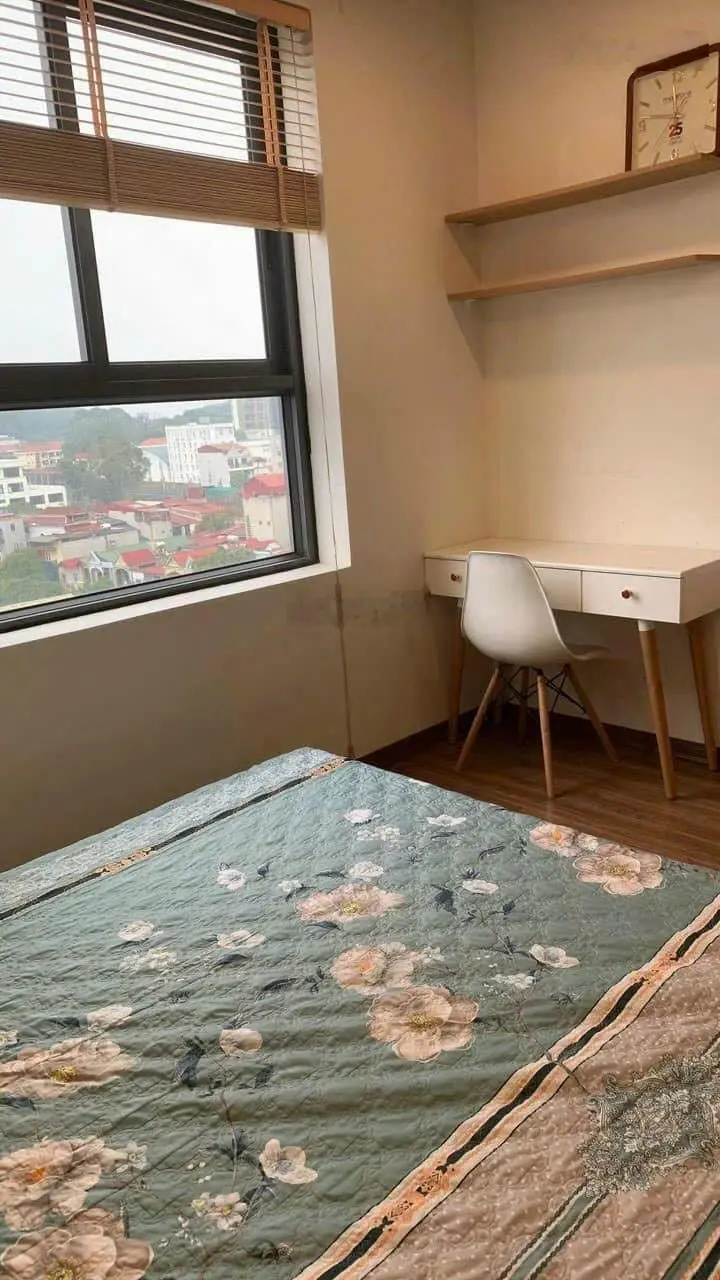 Chủ cần bán căn royal park 2 ngủ sẵn gói thuê 10 triệu