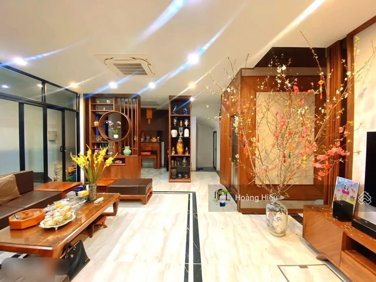 Dừng chân xem nhà siêu đẹp Cầu Giấy, ngõ to như phố, ngõ to thoáng, lô góc 2 thoáng, 40m2, 5 tầng