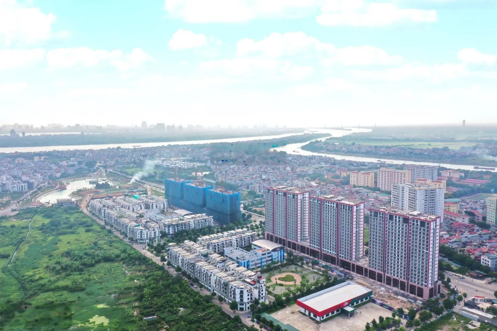 Em chính chủ cần bán nhanh 78m2 (2PN + 2VS) - giá 4,9x tỷ - Bc Đông Nam - view hồ cực đẹp
