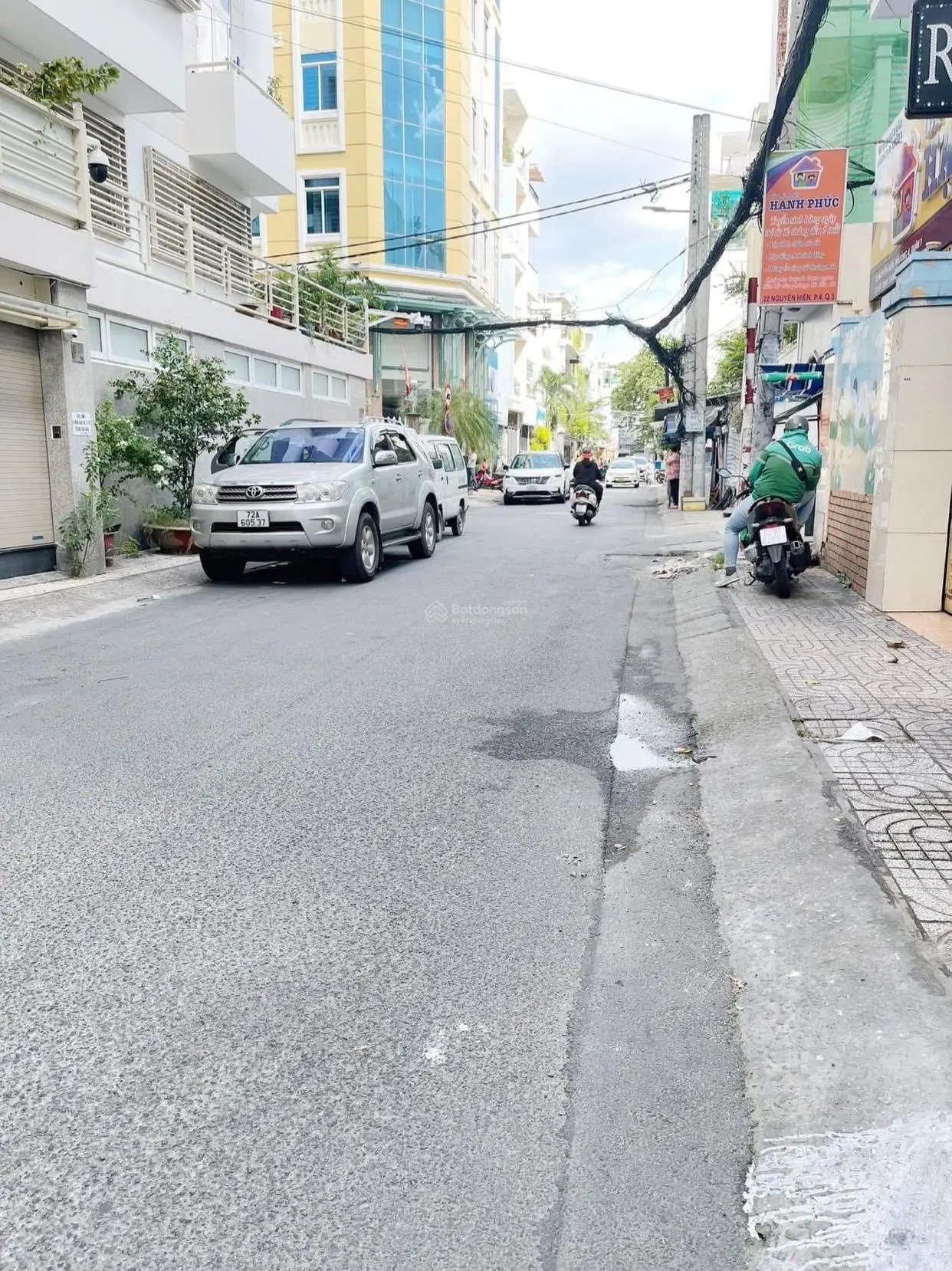 * 83m2 mặt tiền * (4 nở hậu 4,7 x 20m) - 4 tầng - Cư Xá Đô Thành
