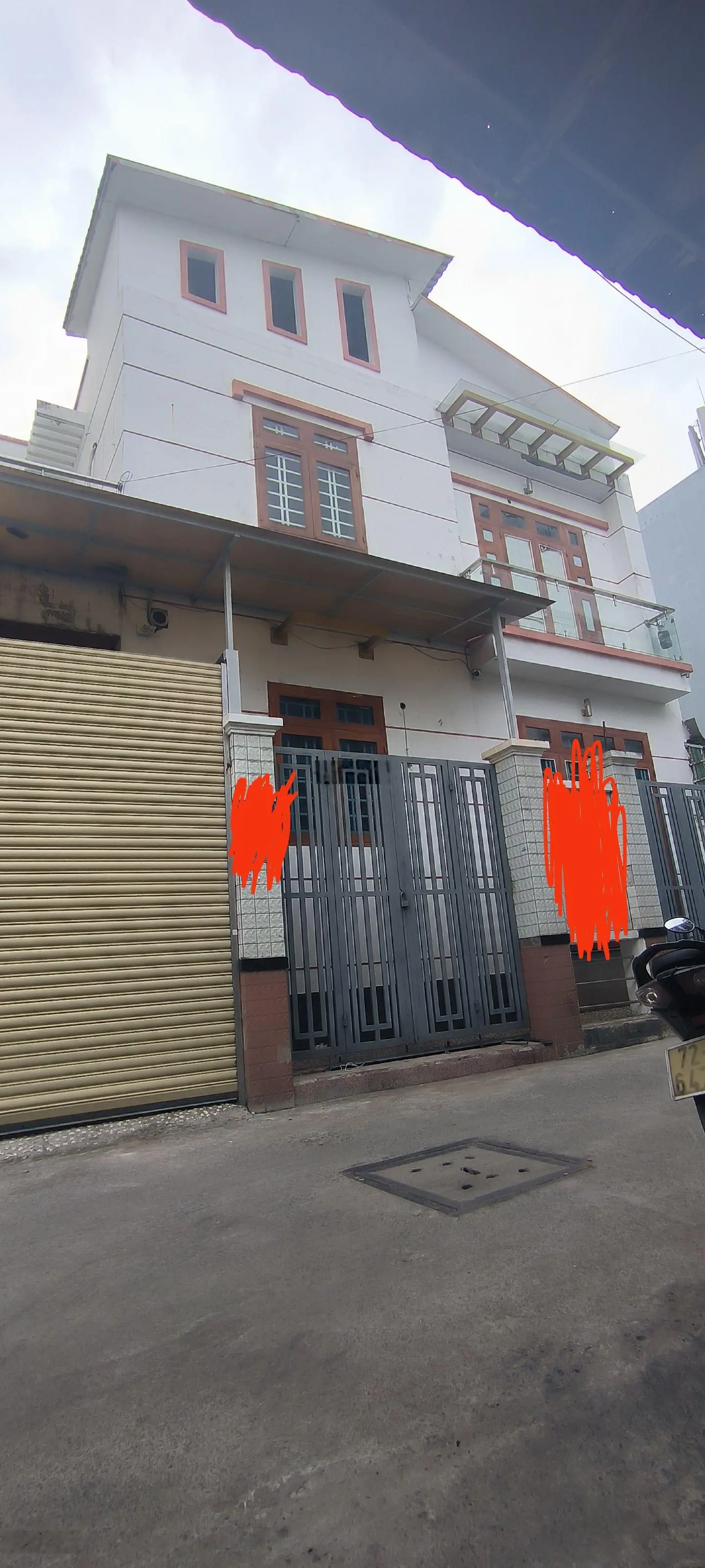 Bán nhà 2 lầu ngang 10.5m Nguyễn Thị Định BTT Quận 2. SHR giá chỉ 9,9 tỷ. LH 0777066878